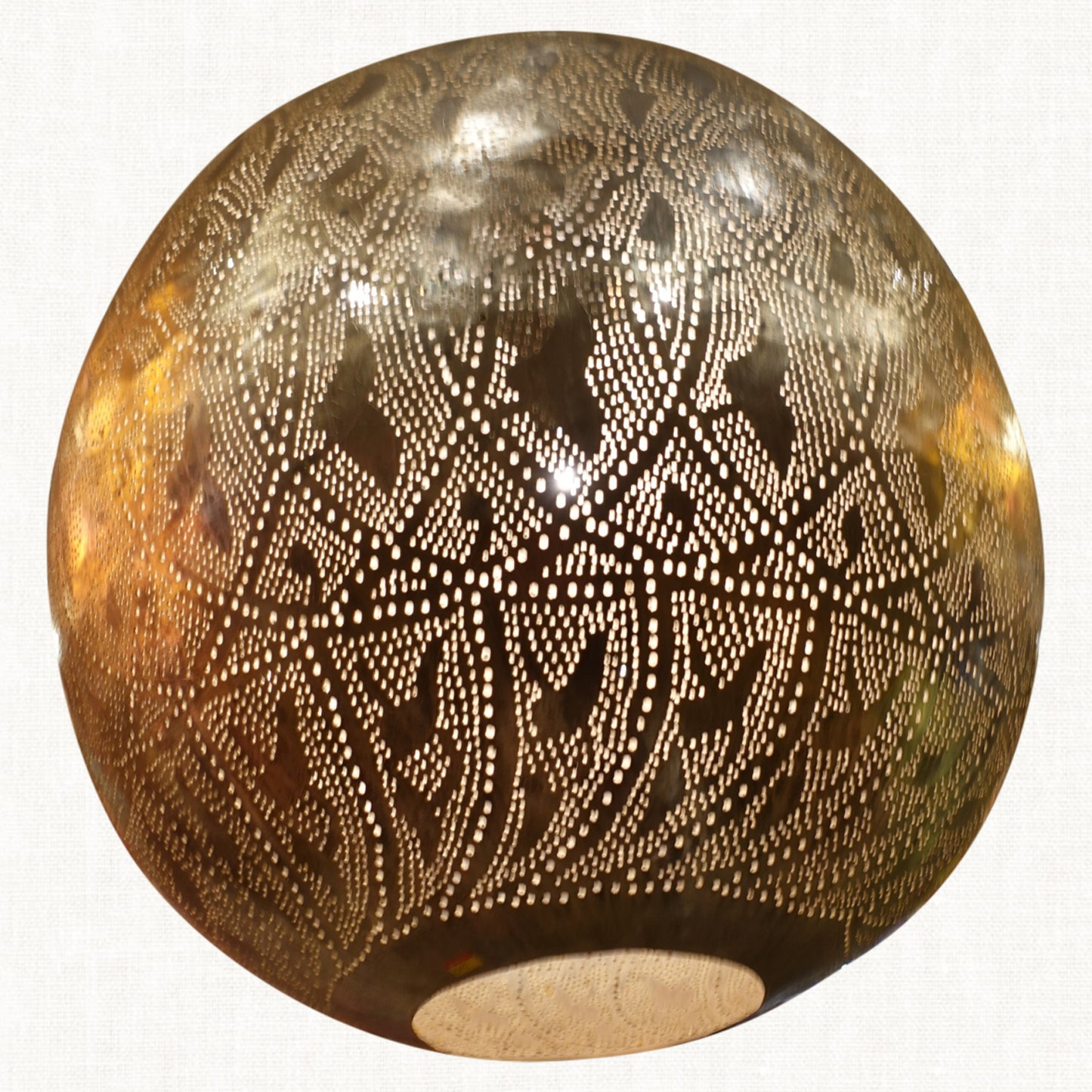 Clinker Silver Circle Lamp