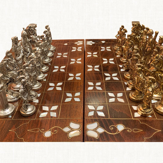 Gold Knights VS Silver Knights Chess